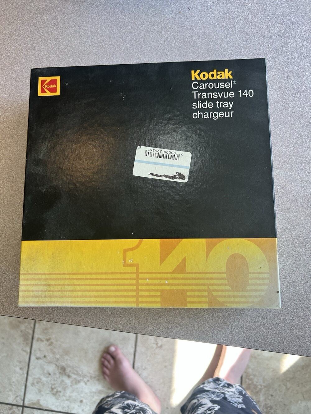1990 KODAK CAROUSEL TRANSVUE 140 SLIDE TRAY CHARGEUR FOR USE ON ALL KODAK PROJEC